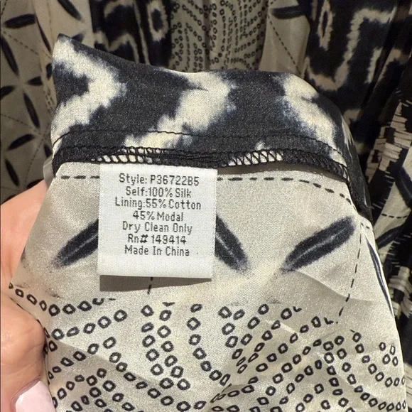 Johnny Was Black and Cream Geometric Maxi Dress - Picture 7 of 13